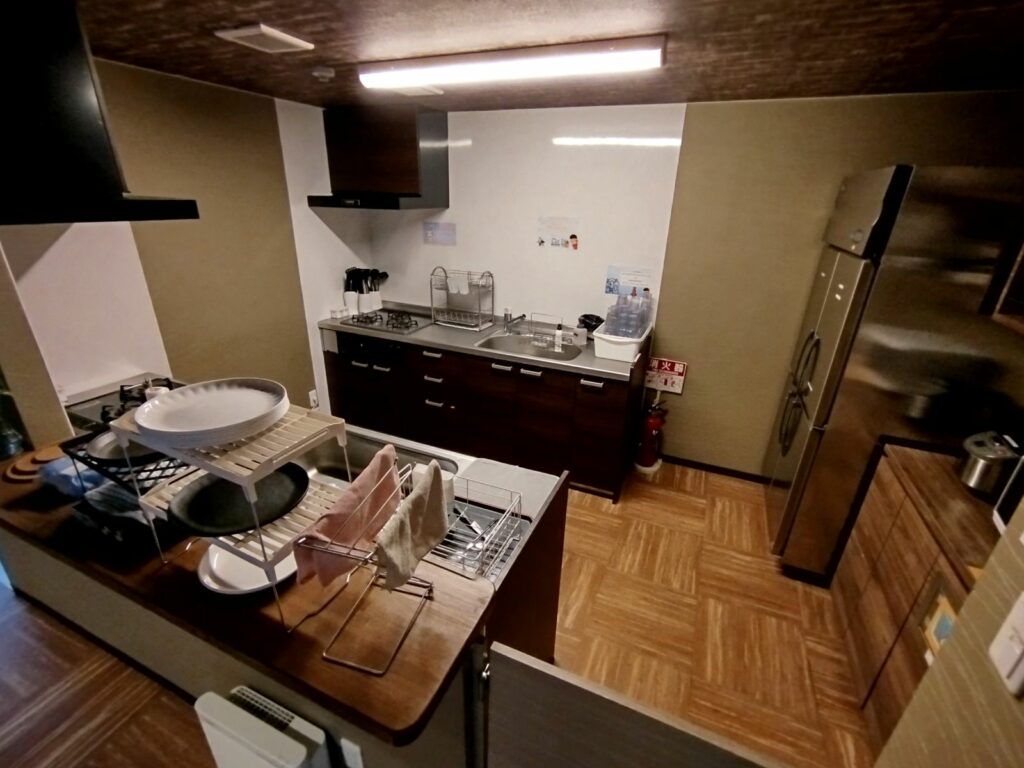 Beppu Hostel U&T Common Area - Kitchen 2